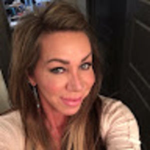 Meet your Posher, Lynnie